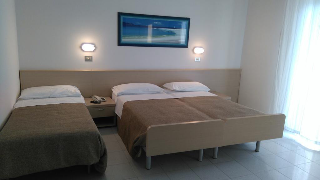 Hotel Monti Rimini Luaran gambar